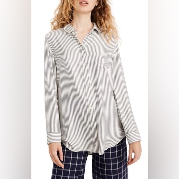MADEWELL Classic Ex-boyfriend Stripe Shirt In Blue Moon - Picture 2 of 11